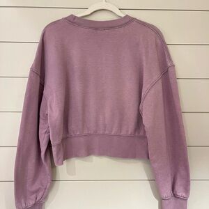 Women’s Lavender Crewneck Sweatshirt
(Large Juniors)